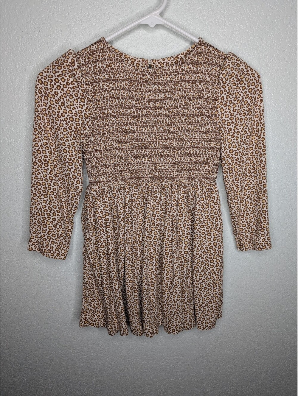 Mini Boden Girls Leopard Print Smocked Long Sleeve Dress Size 6-7Y